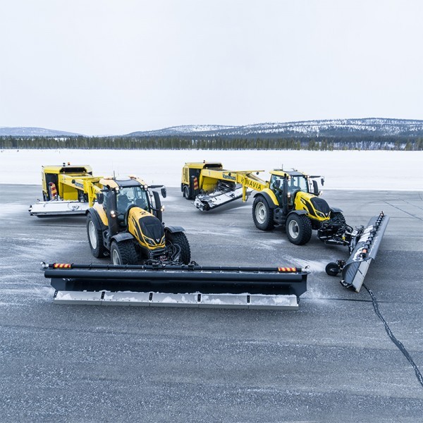 Valtra y Nokian colaboran en el mantenimiento autónomo de aeropuertos