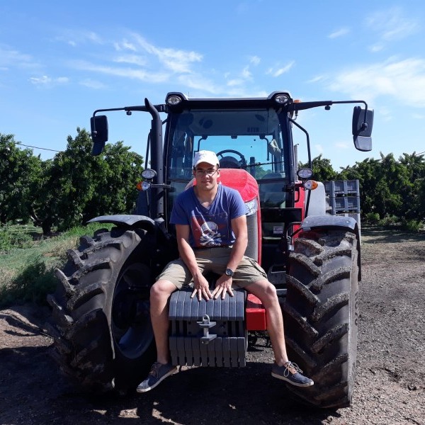 Entrega de Massey Ferguson 6712 en Calanda (Teruel)